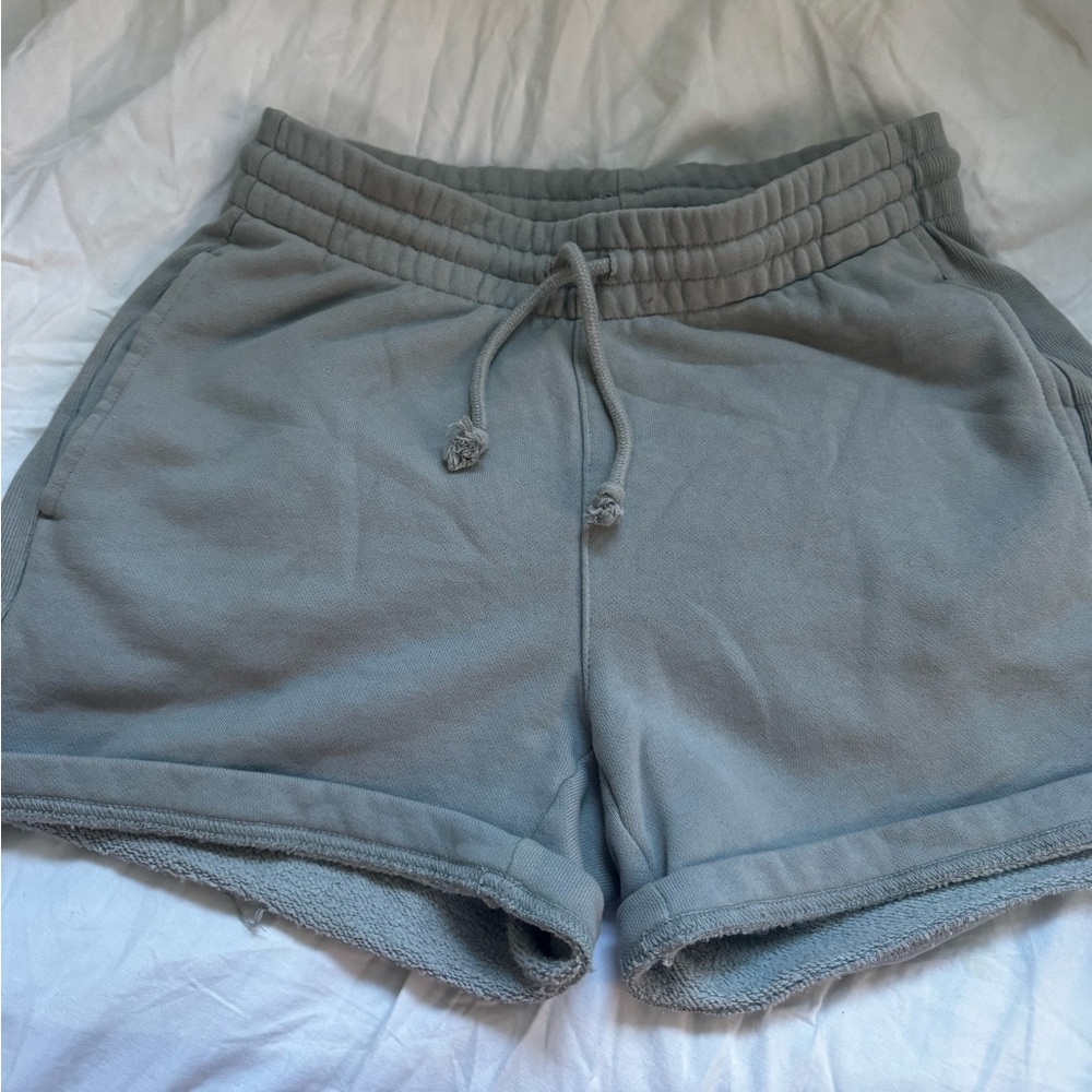 Brand new TNA cozy fleece shorts